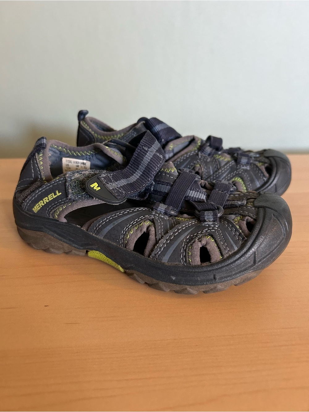 Merrell  Hydro hiker Sandals Kids Size 10 M EUR 28
